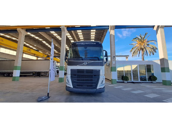 Tractor unit Volvo FH 460 Globetrotter XL Retarder i-Save: picture 2
