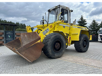 Wheel loader Liebherr L 521: picture 3