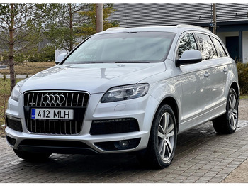 Car AUDI