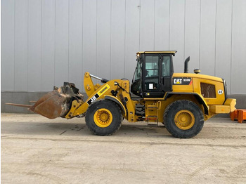 Wheel loader CATERPILLAR 938M