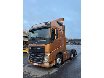 Tractor unit VOLVO FH13