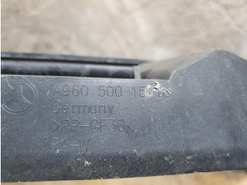 Spare parts for Truck MERCEDES-BENZ Mercedes-Benz Actros MP4 EURO6 emission front grille 9605001516, 9605002316, 9605001416, 9605002416, 9605001816: picture 2 Spare parts for Truck MERCEDES-BENZ Mercedes-Benz Actros MP4 EURO6 emission front grille 9605001516, 9605002316, 9605001416, 9605002416, 9605001816: picture 2