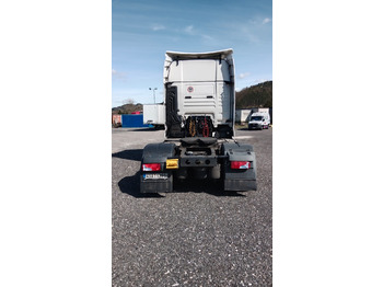 Tractor unit MAN TGX 18.500 4X2 XXL Retarder 2x Tanks Euro 6: picture 3