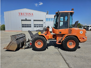 Wheel loader VOLVO L30G: picture 2