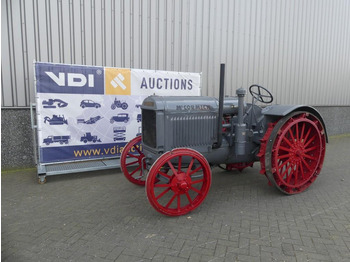 Farm tractor McCORMICK