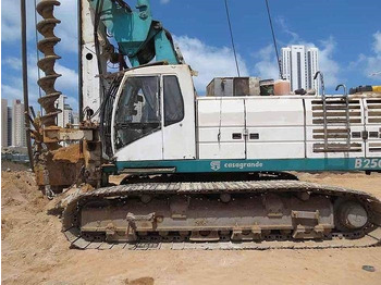 Drilling rig Casagrande B250: picture 2