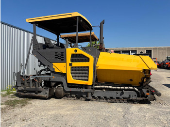 Asphalt paver VOLVO
