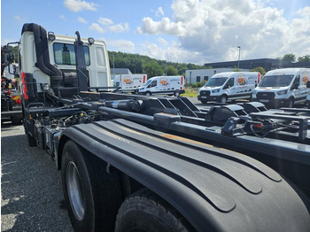 Lease a DAF CF85 380 DAF CF85 380: picture 5