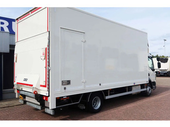 Box truck DAF LF 210 Bakwagen+ Dhollandia 1500 kg: picture 3