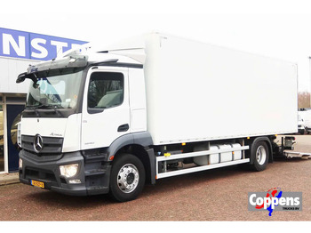 Box truck MERCEDES-BENZ Actros 1840