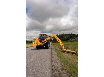 Boom mower