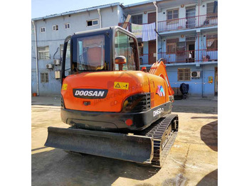 Crawler excavator Awesome Performance Korea Imported Small Scale Used Doosan Dh60 Excavator in Shanghai: picture 3