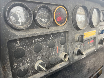 Road roller Used road roller Dynapac CC422 with Double Drum Roller in Good Condition: picture 3 Road roller Used road roller Dynapac CC422 with Double Drum Roller in Good Condition: picture 3