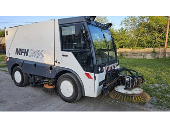 Road sweeper