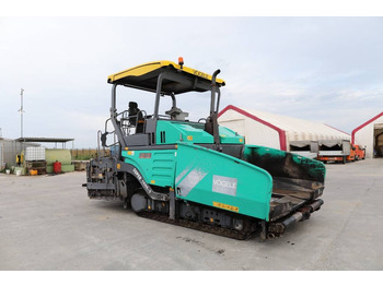 Asphalt paver VÖGELE