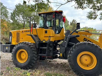 Wheel loader SDLG