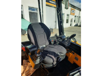 Backhoe loader JCB 1CX: picture 5