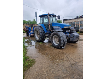 Farm tractor FORD