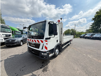 Dropside/ Flatbed truck MAN TGL 8.180: picture 3