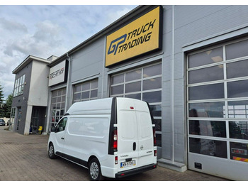 Lease a  Opel Vivaro Opel Vivaro: picture 4