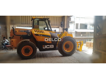 Telescopic handler JCB