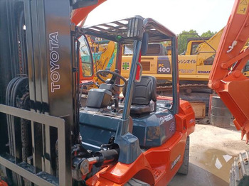 Diesel forklift toyota: picture 2