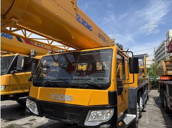 Mobile crane XCMG QY70K-1: picture 2