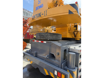 Mobile crane XCMG QY70K-1: picture 4