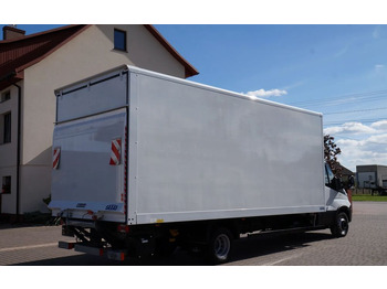 Box truck Iveco DAILY 72c18  Automat HI-MATIC Kontener 6 m 74 tys km STAN NOWY: picture 3