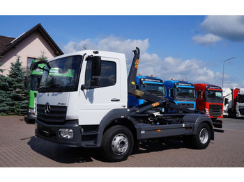Hook lift truck MERCEDES-BENZ Atego 1624