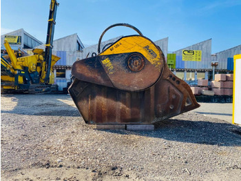 Bucket for Construction machinery MB BF120.4 S4 Godet concasseur pour pelle de 30T à 45T: picture 4