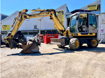 Wheel excavator NEW HOLLAND