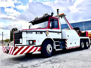 Tow truck SCANIA 92