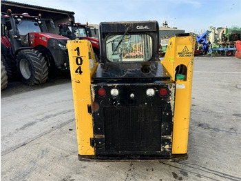 Lease a Gehl R165 Skid Steer  Gehl R165 Skid Steer: picture 3