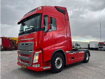 Tractor unit VOLVO FH 500