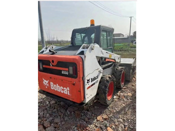 Skid steer loader Bobcat S550: picture 2