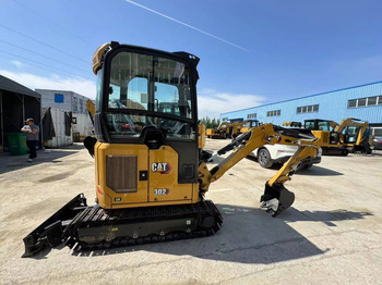 Mini excavator CAT 302: picture 5