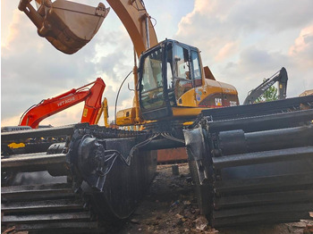Amphibious excavator CATERPILLAR 320C