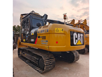 Crawler excavator CATERPILLAR 320D