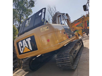 Crawler excavator CAT 320 D L: picture 2