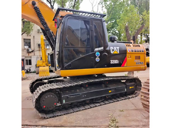 Crawler excavator CATERPILLAR 320D