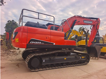 Crawler excavator DOOSAN DX225
