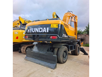 Wheel excavator Hyundai 210W-9: picture 3
