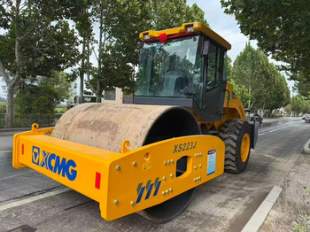 Compactor XCMG XS223J