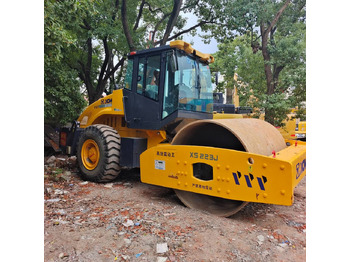Compactor XCMG XS223J