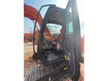 Crawler excavator Hitachi ZX70: picture 3 Crawler excavator Hitachi ZX70: picture 3