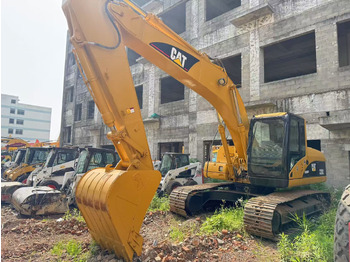 Crawler excavator CATERPILLAR 320CL