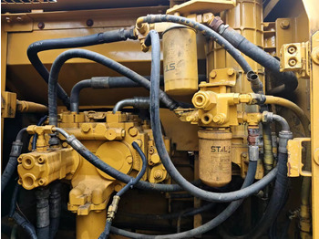 Crawler excavator CATERPILLAR 325C: picture 5 Crawler excavator CATERPILLAR 325C: picture 5