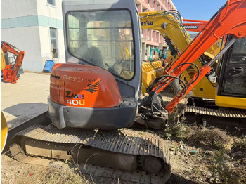 Mini excavator HITACHI ZX40U: picture 3