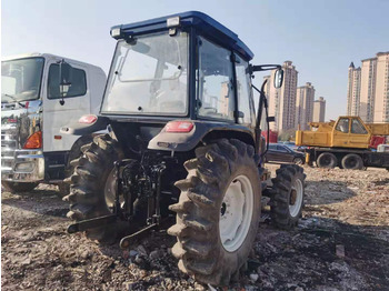 Farm tractor LOVOL M1104: picture 4